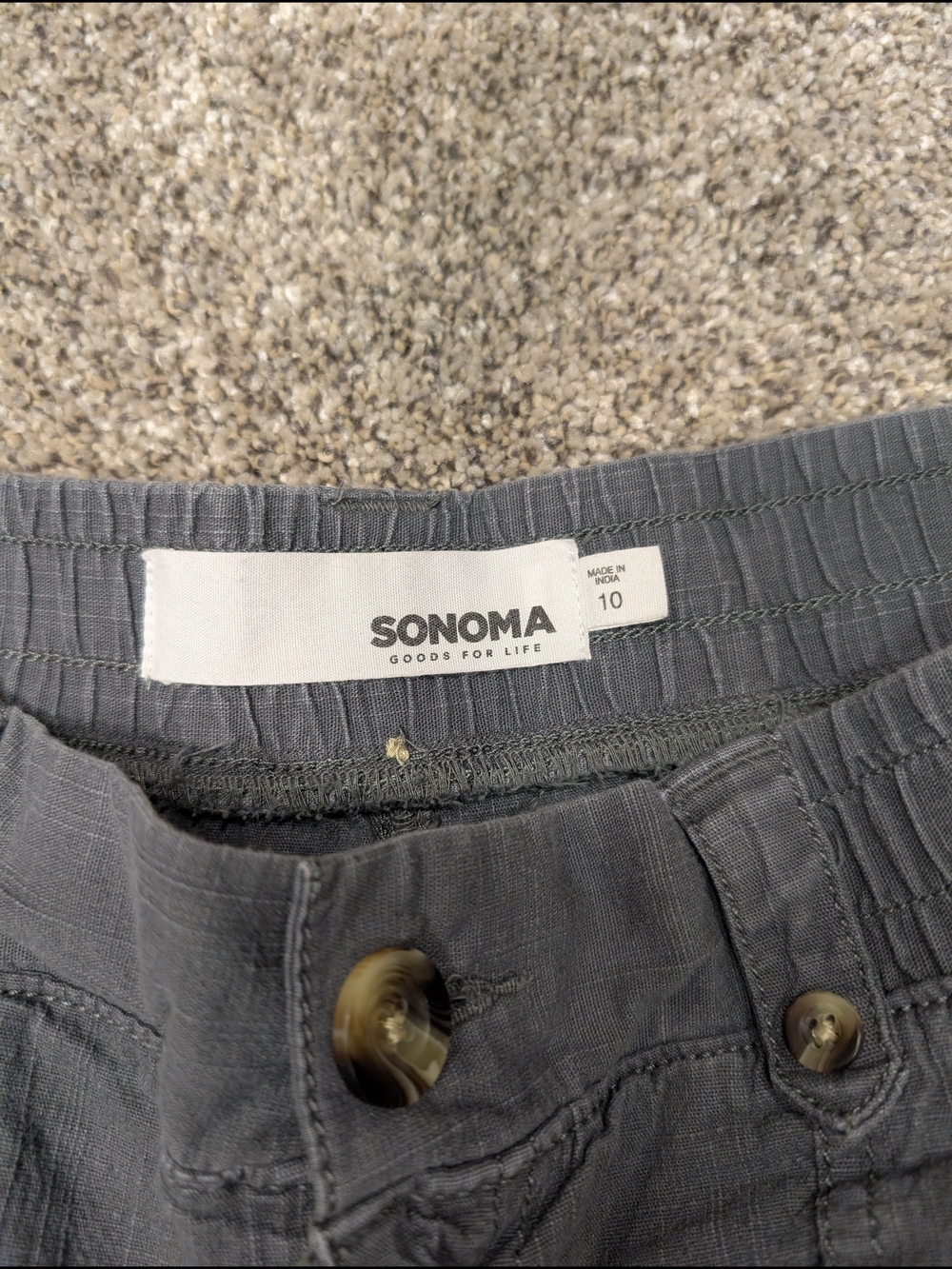 Sonoma - Size 10 - Women’s Shorts in Gray and Olive - Picture 7 of 7